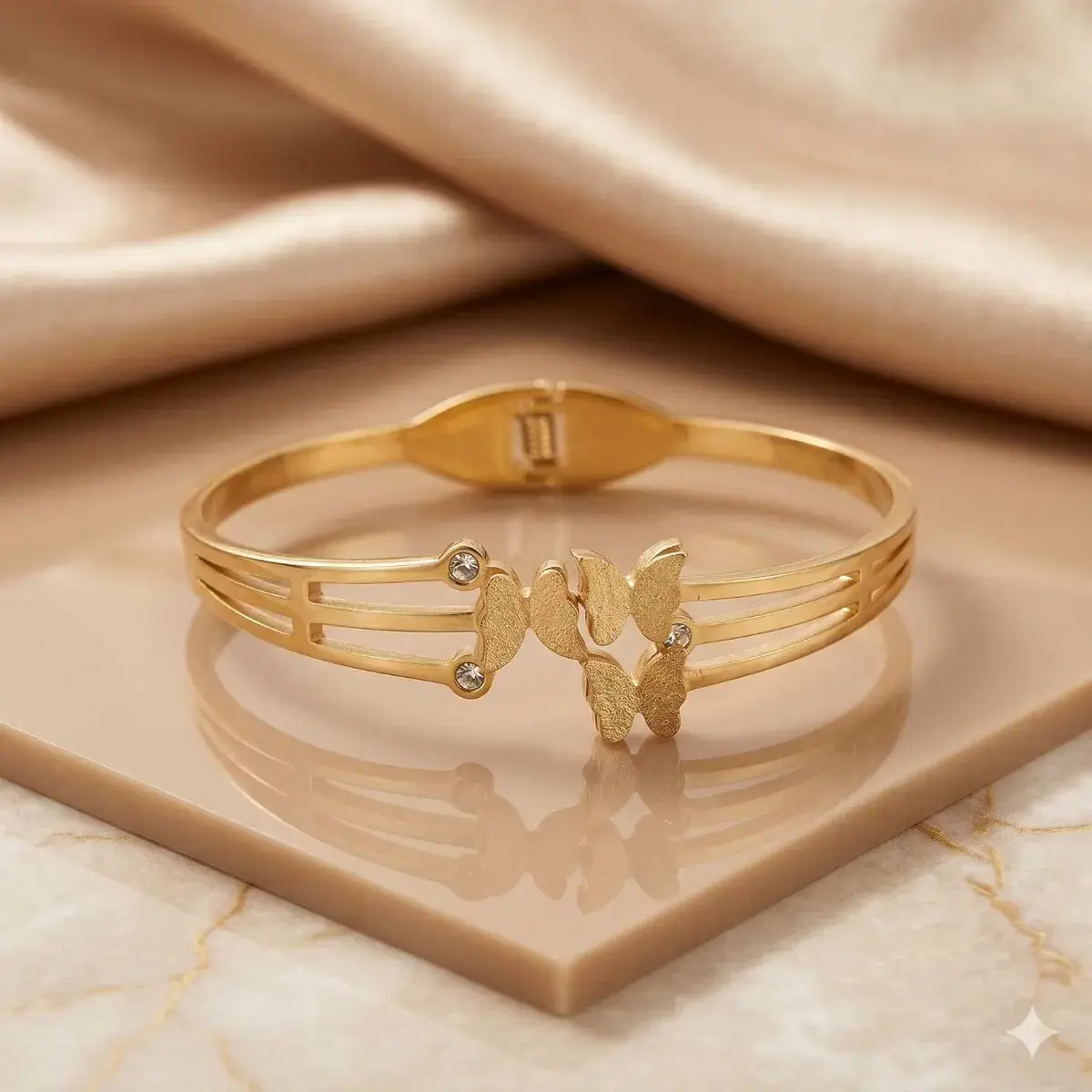 Trendy Desire Gold-Tone Butterfly & Leaf Designer Bracelet Combo